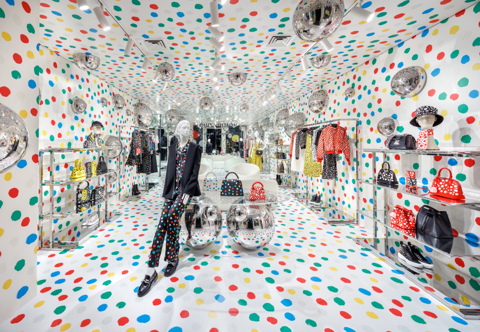 Louis Vuitton Partners With Yayoi Kusama To Launch 10,000 NFTs